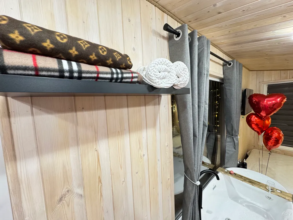 Дом для двоих