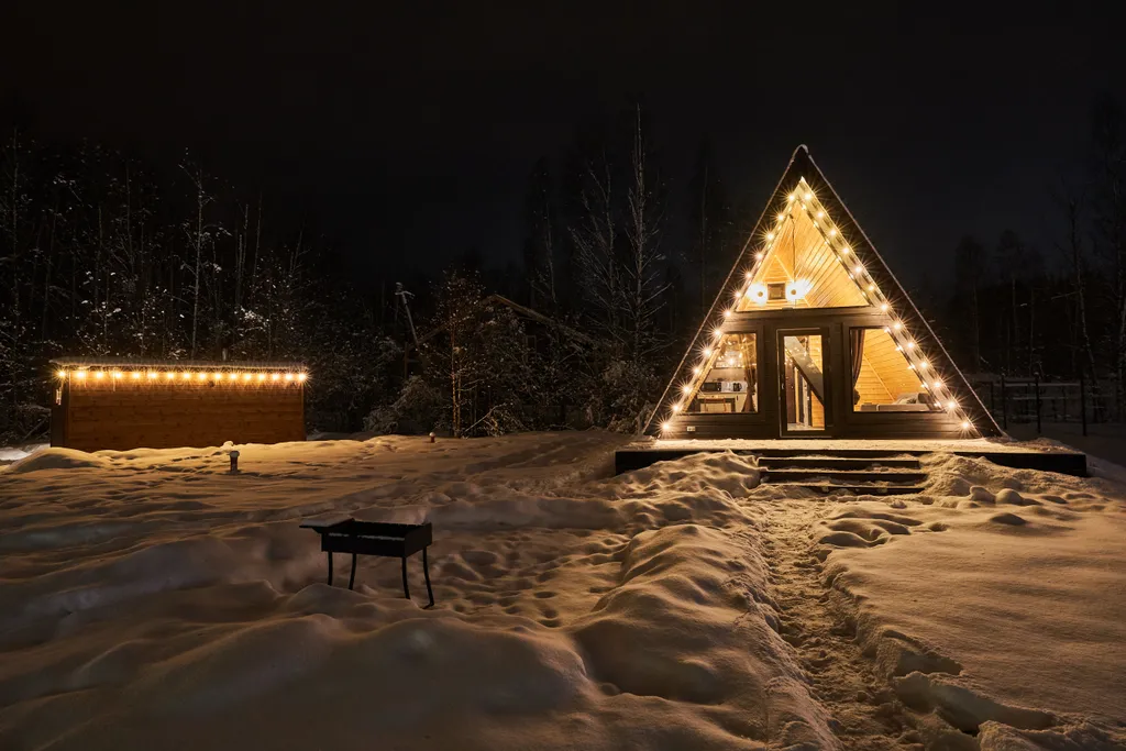 Коттедж Коттедж A-frame на участке 20 соток — Светлое