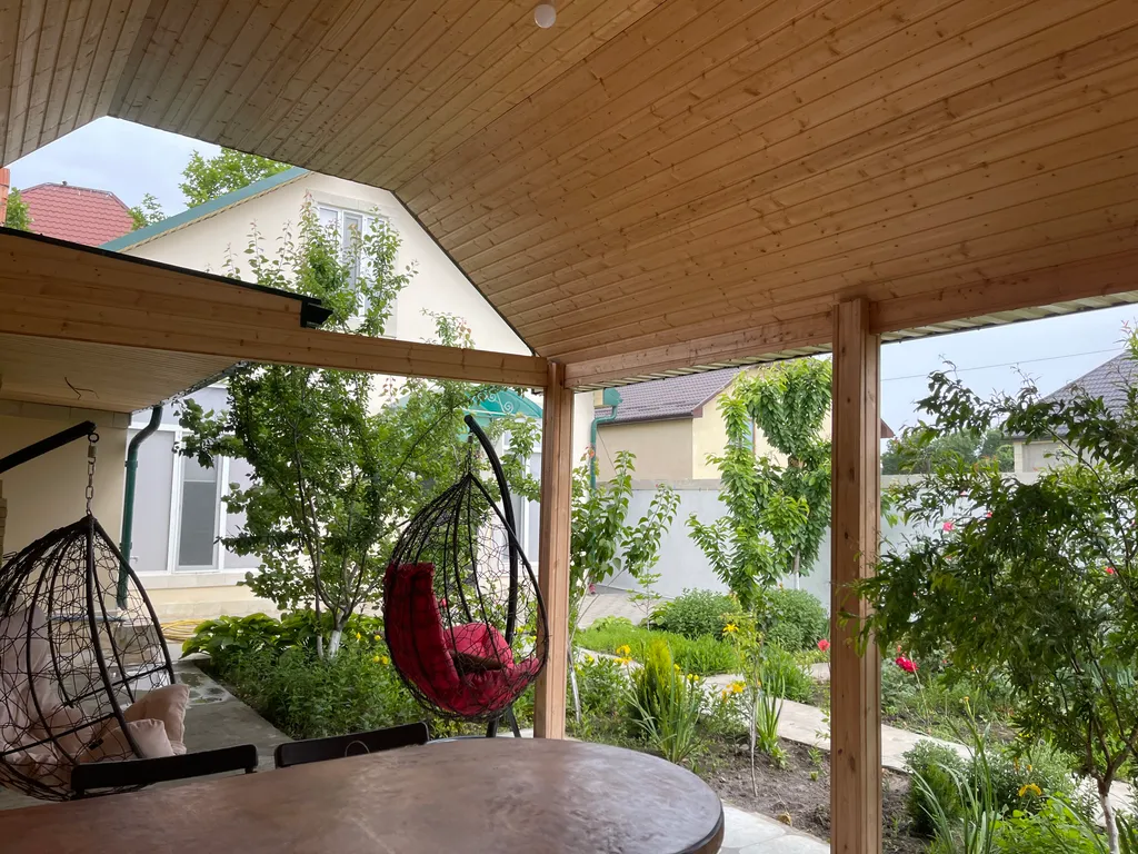 Коттедж Уютный дом у мopя с садом перед домом — Махачкала