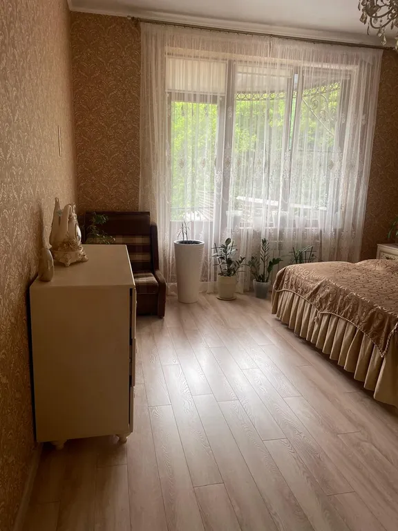 Квартира Трехместный номер люкс с видом на горы в гостевом доме Сочи — Мамайский Перевал