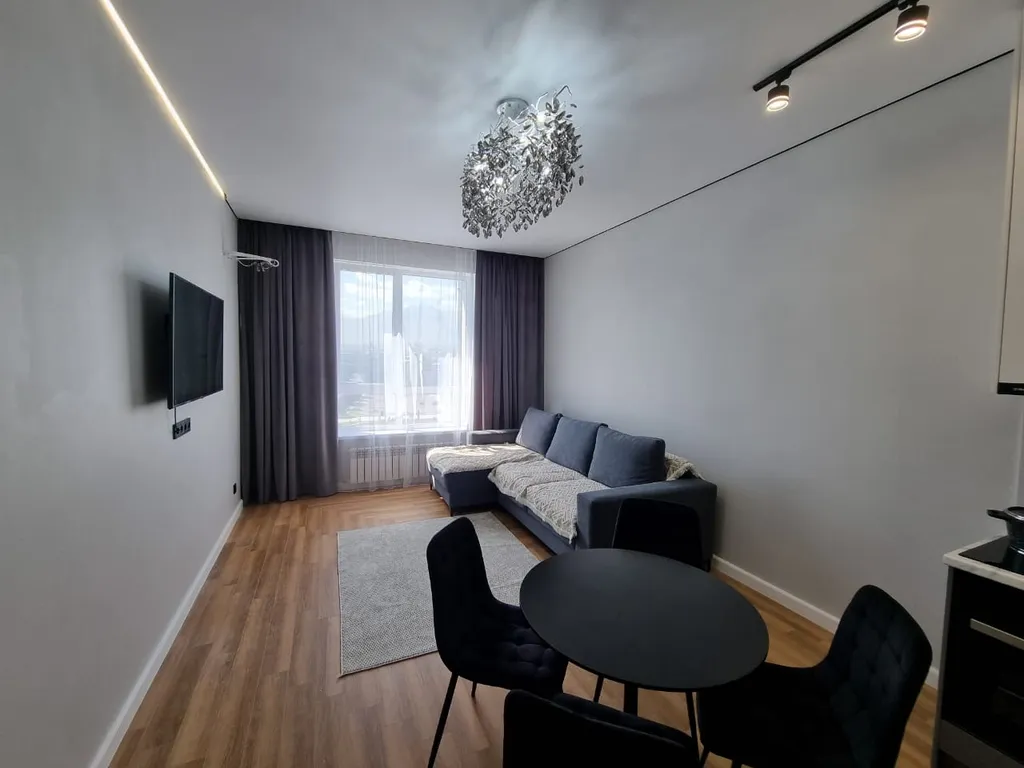 уютная двухкомнатная квартира рядом с Grand park