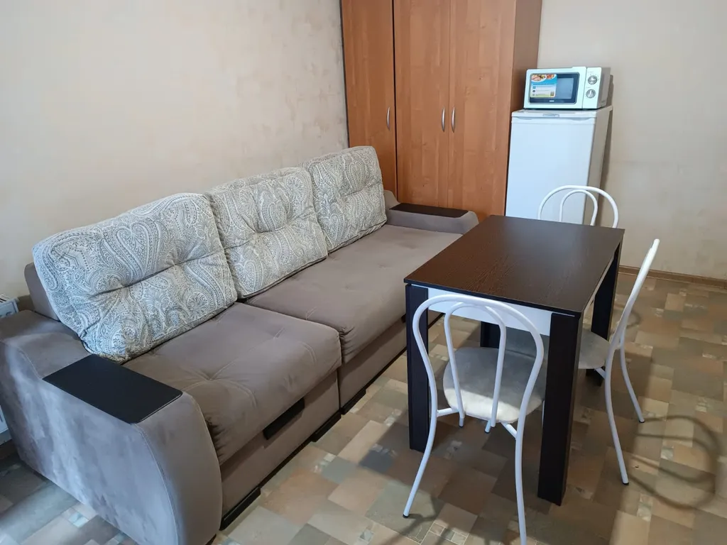 Просторная студия с двумя кроватями