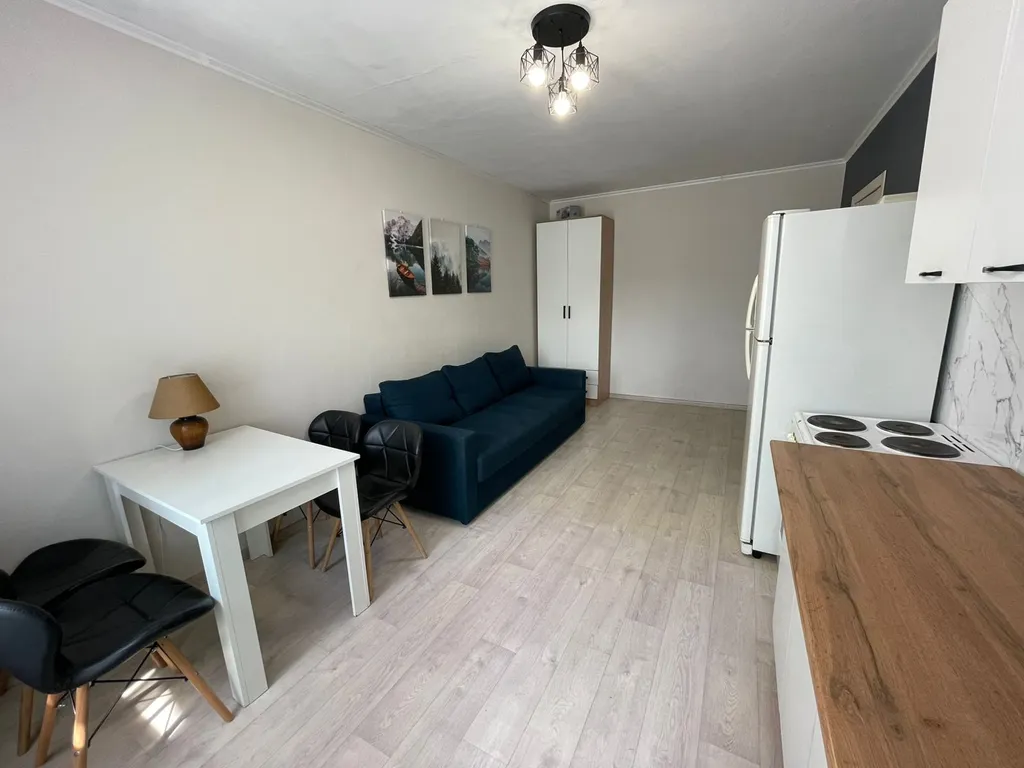 2-комнатная квартира рядом с Алмазом