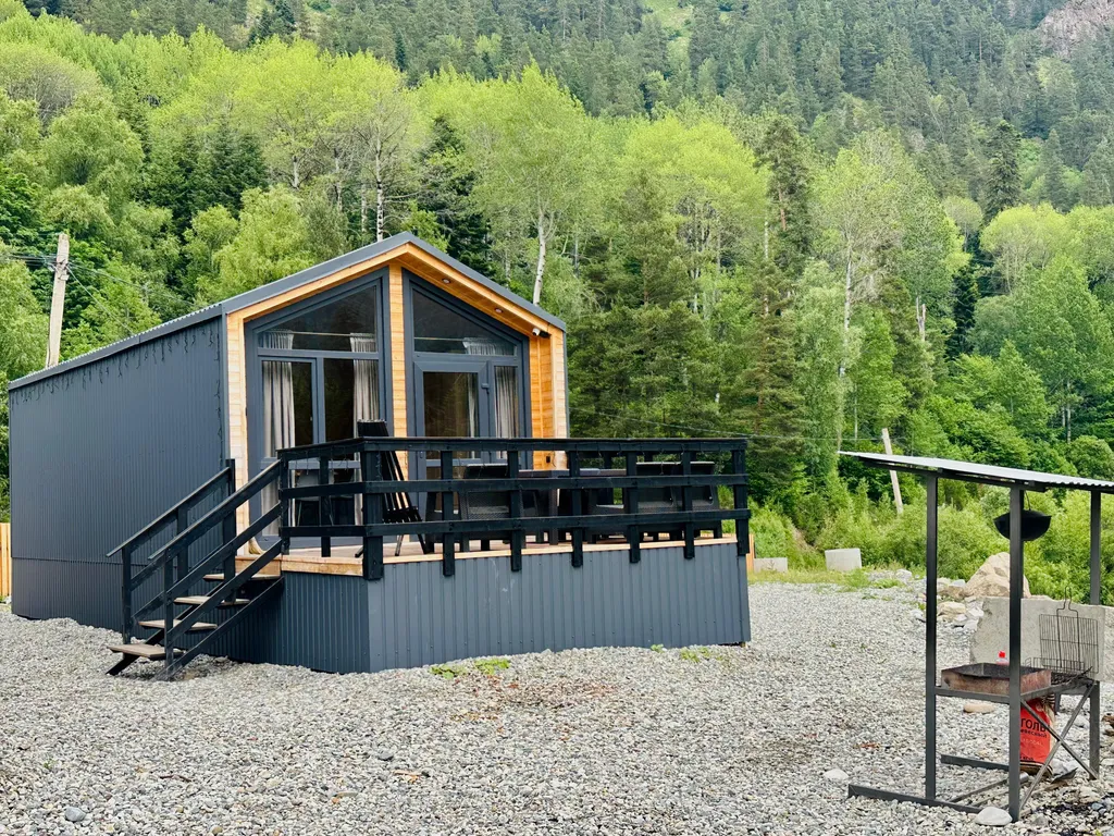 Коттедж Барнхаус с видом на горы и реку — Архыз