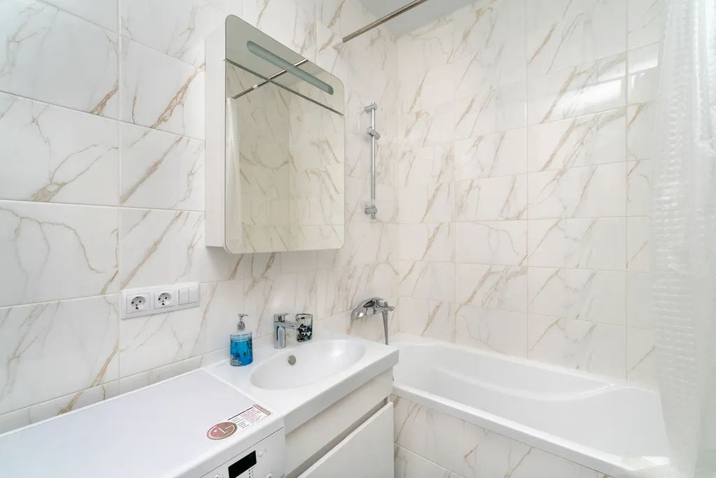 Современная квартира в pайоне стаpыx химок