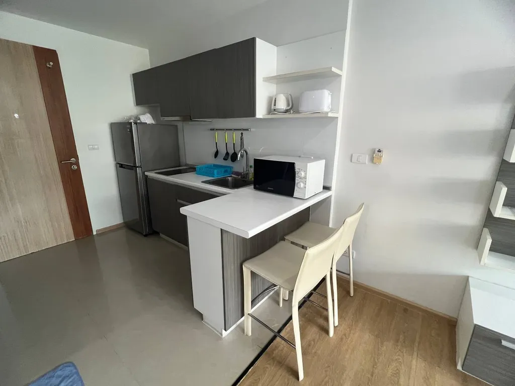 Ката, студия после ремонта с красивым видом на горы, 5 этаж