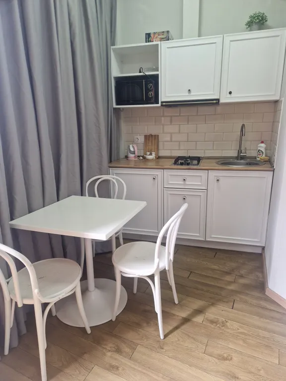 2-комнатная Квартира — аренда посуточно в Тбилиси