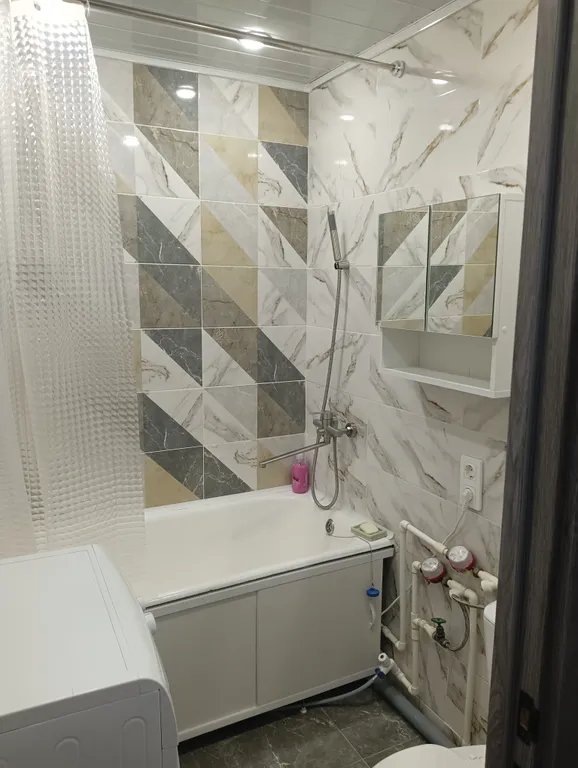 Однушка возле трамвайного кольца