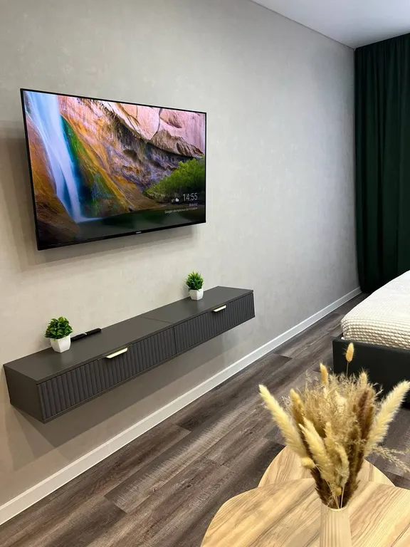 Квартира в центре с дизайнерским ремонтом и панорамным видом на город