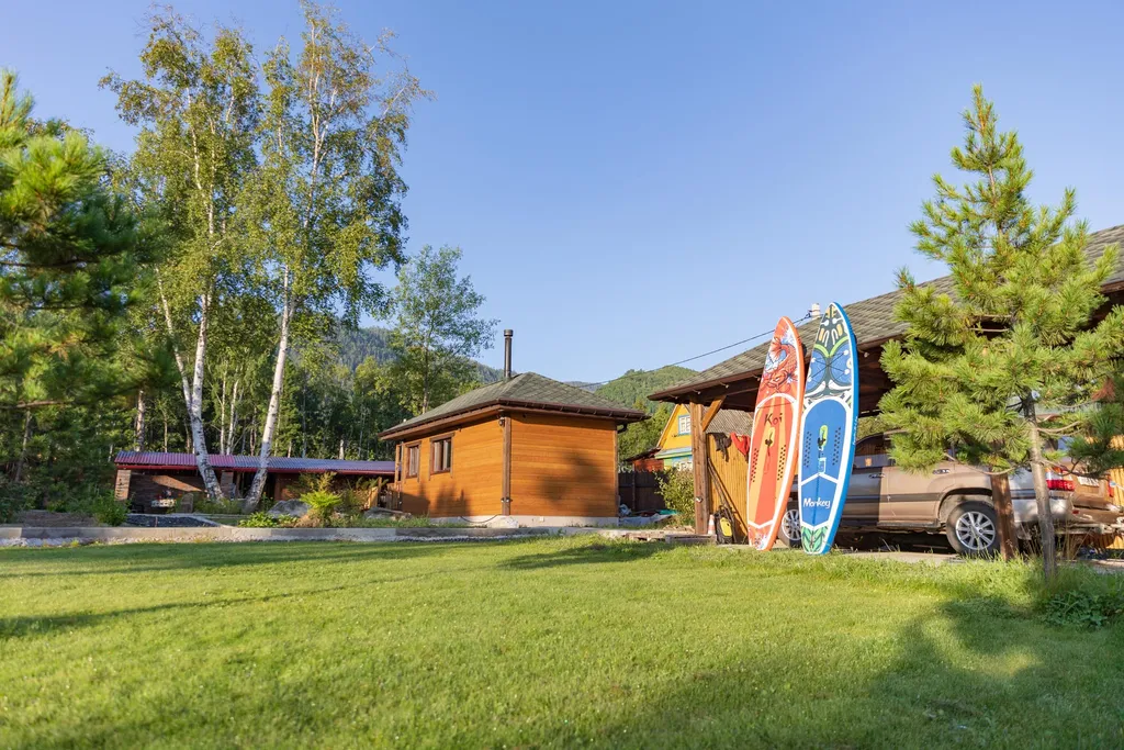 Домик на берегу Байкала