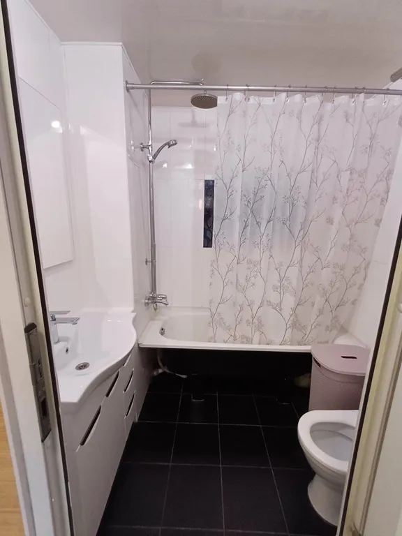 Квартира с двором в центре