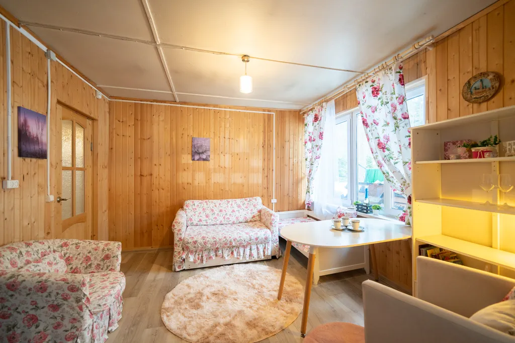 Коттедж Коттедж Уютная дача в литературной части — Санкт-Петербург