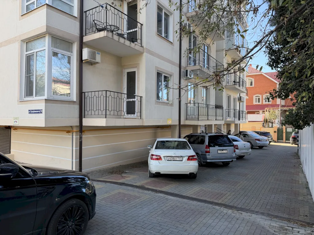 Квартира Двухкомнатная квартира у моря в центре — Геленджик