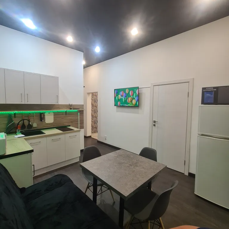 Квартира Уютная квартира в самом центре с отдельным входом — Калининград