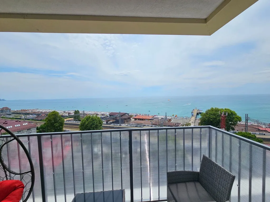 Двухкомнатная квартира с панорамным видом на море. Каравелла 244