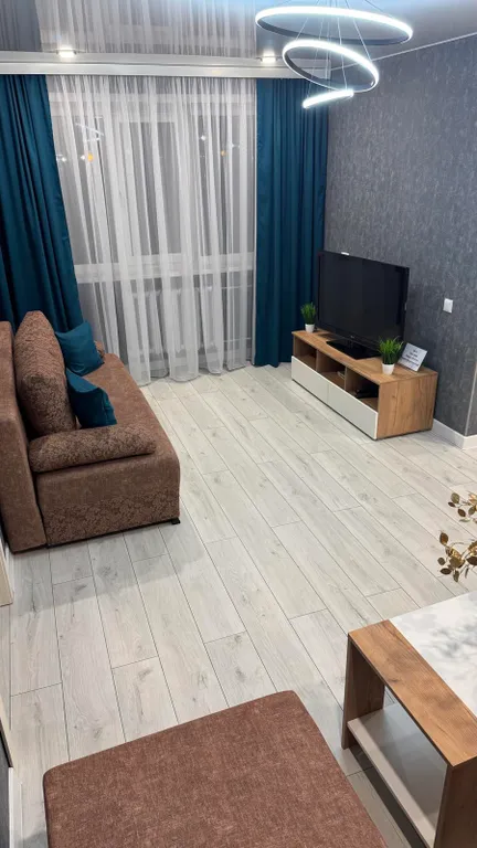 Квартира в центре на берегу озера