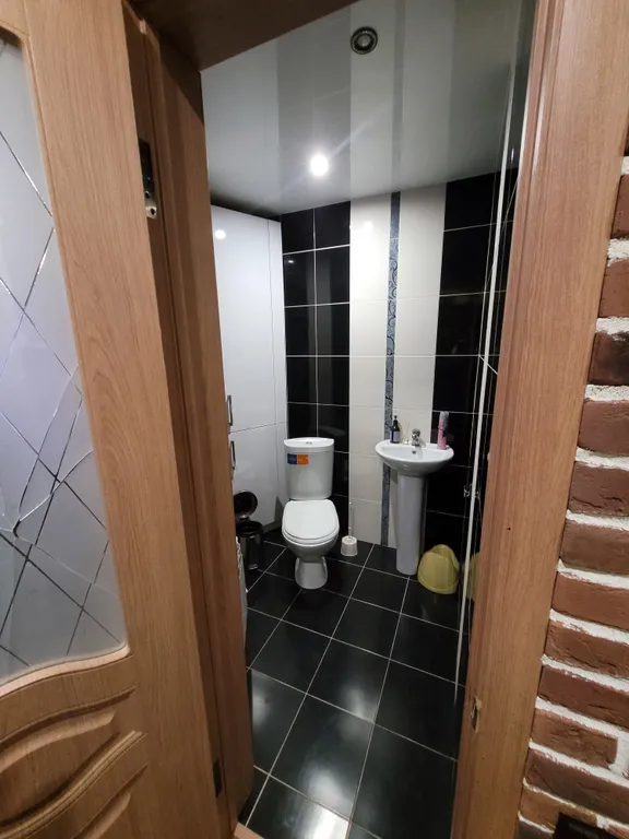 6-комнатный Дом