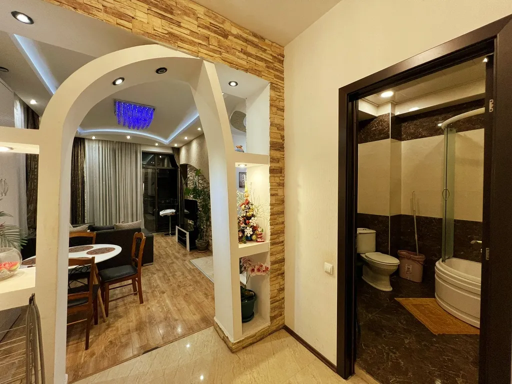 Комфортная квартира в старом Тбилиси