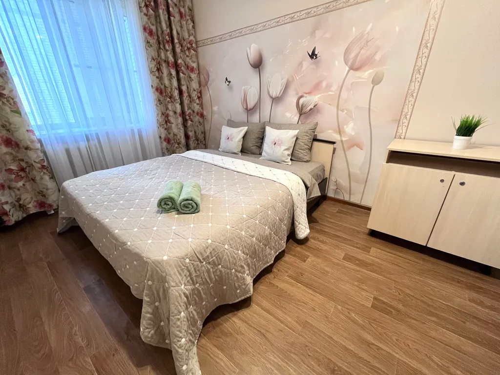 Просторная квартира в центре — аренда посуточно в Калуга