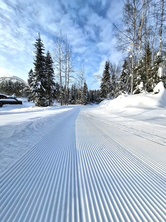 Коттедж Дом с отдельной территорией — Глазово