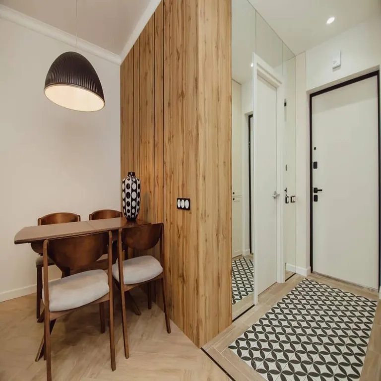 Foris on Lermontov street