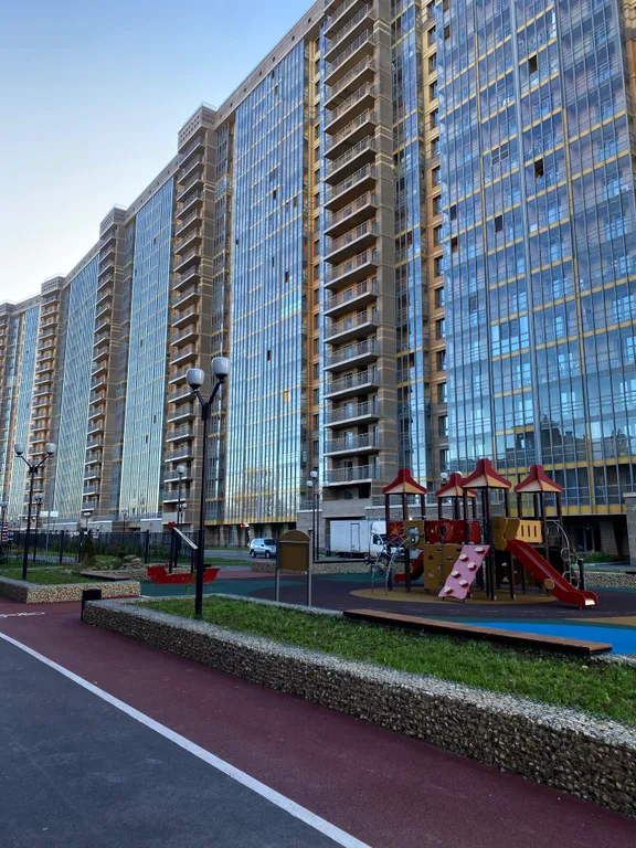 Квартира Квартира рядом с двумя станциями метро — Санкт-Петербург