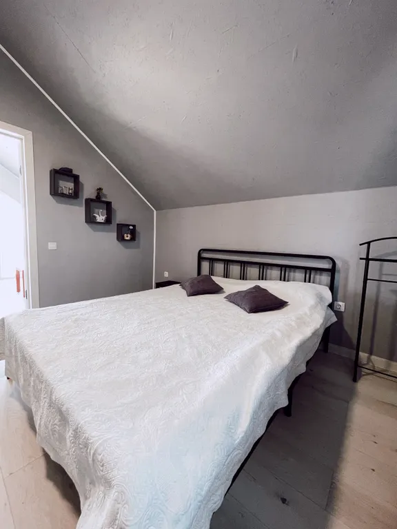 Коттедж Коттедж Котедж на Берегу моря — Кучугуры