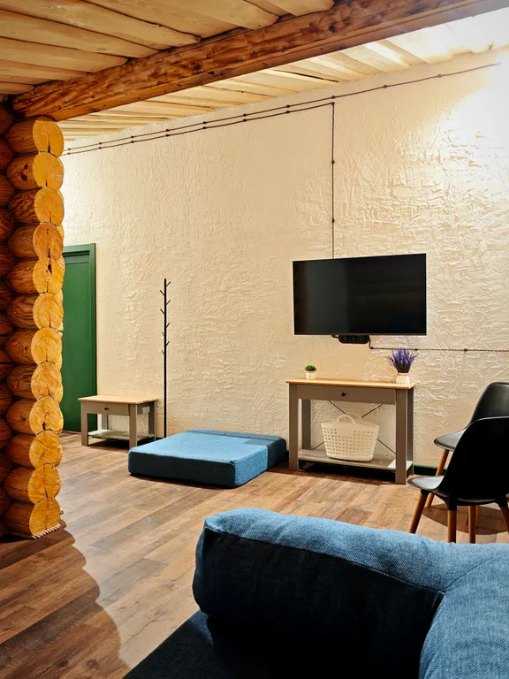 Лесной дом с тёплым бассейном, джакузи, сауной и сибирским чаном