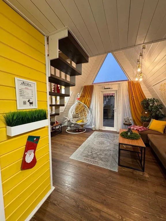 Дизайнерский коттедж Осень