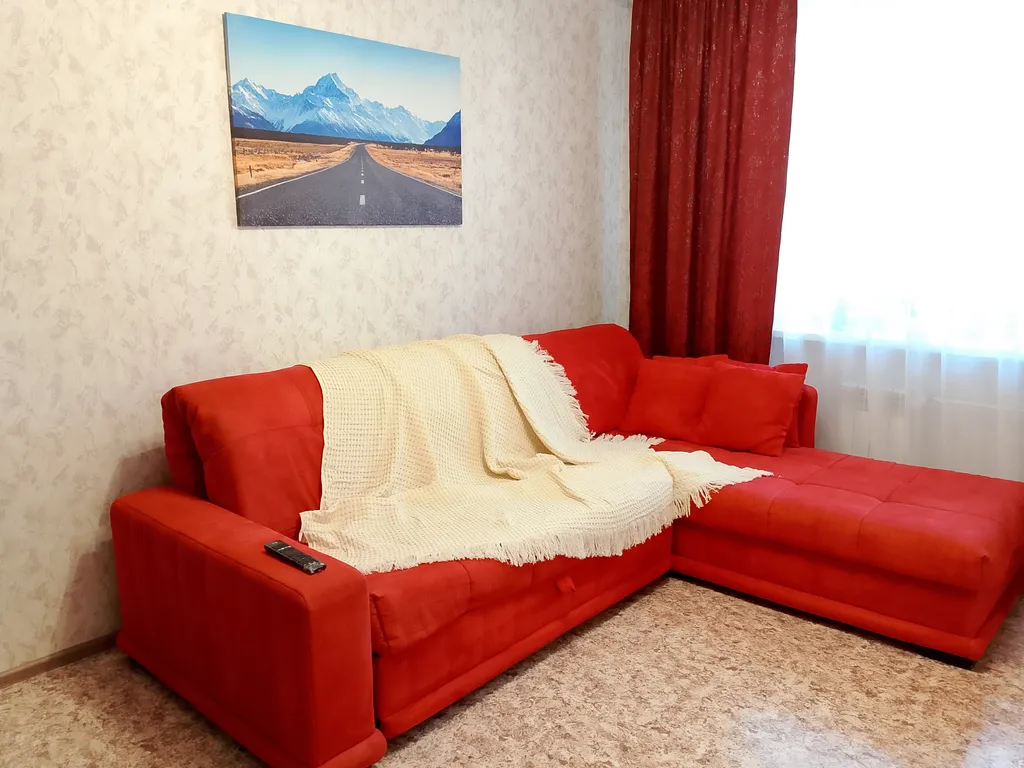 Просторная уютная квартира в спальном районе города