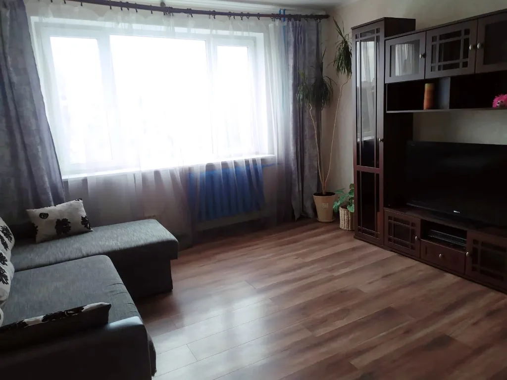 Просторная двухкомнатная квартира в центре Как дома