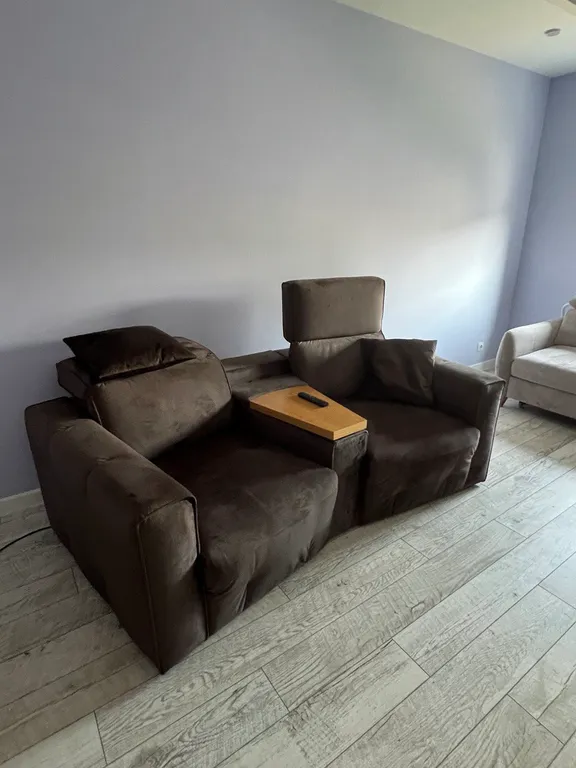 Комфортная уютная двухкомнатная квартира недалеко от центра города