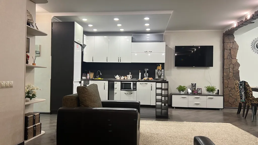 3-комнатная Квартира