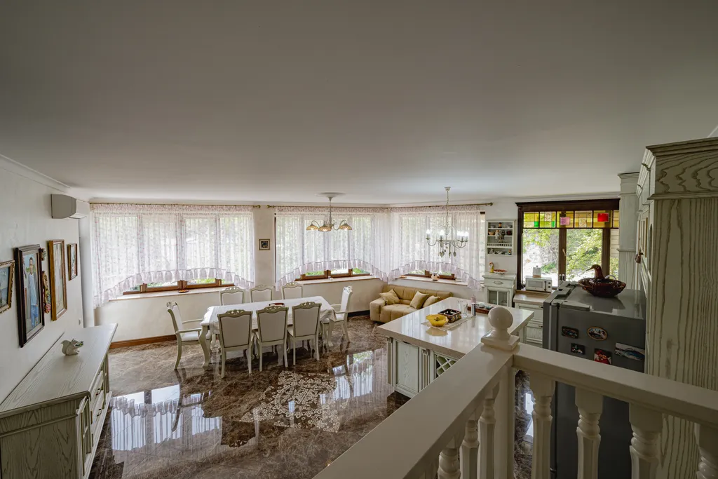 Красивый дом Азазель с сауной и с видом на море и горы