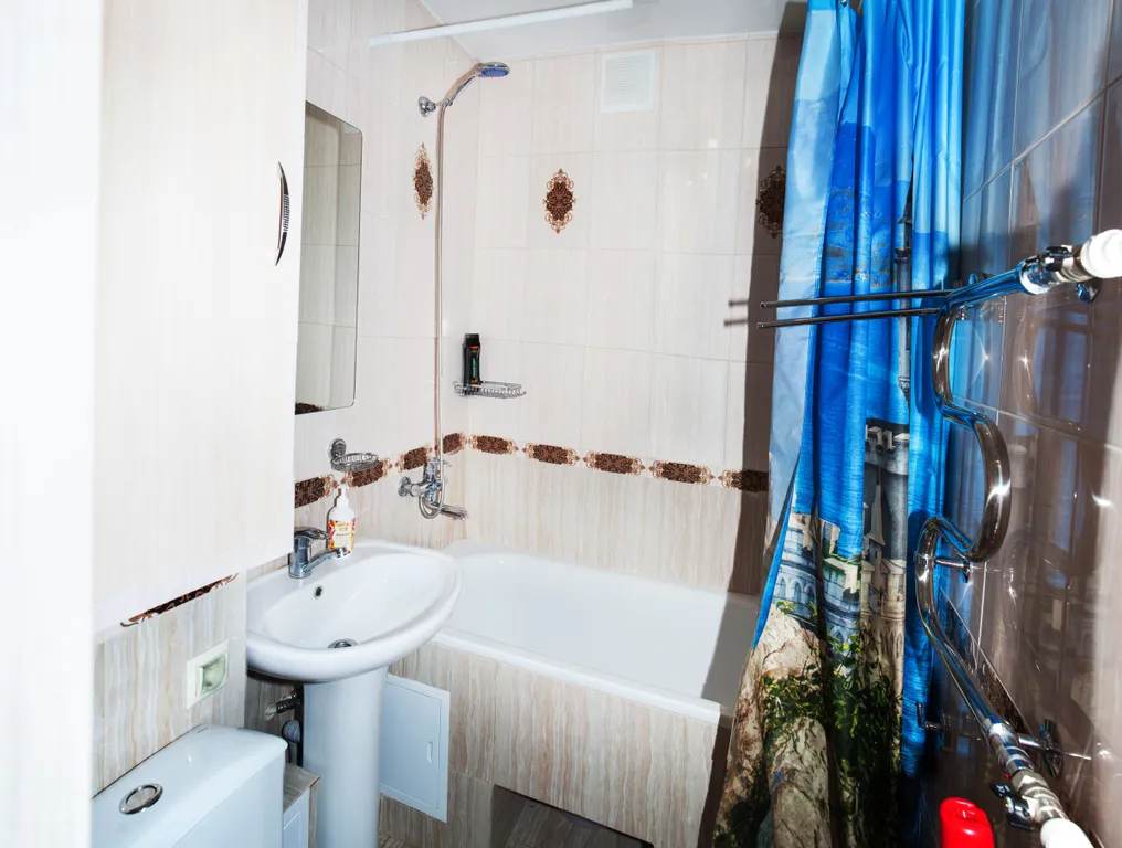 2-комнатные апартаменты после ремонта, все новое, в центре Раменского.