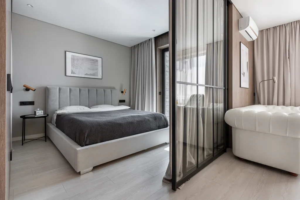 Современный апартамент с видом на парк Челюскинцев