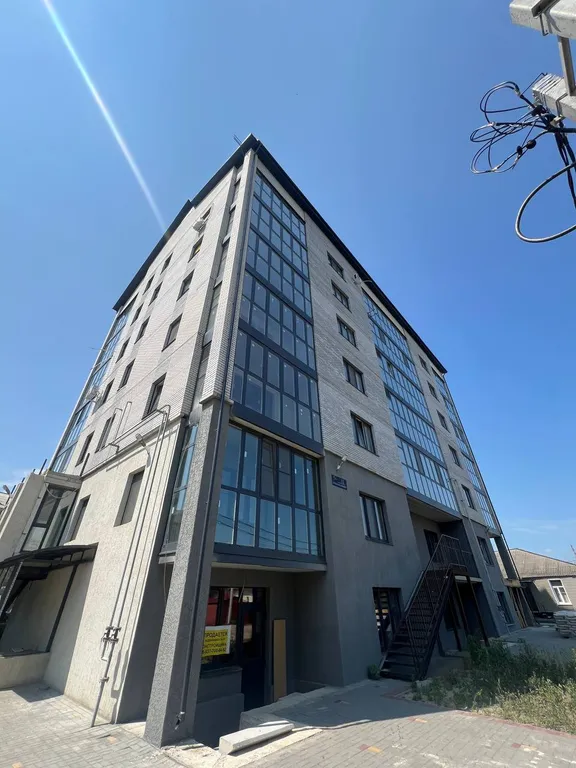 Квартира в новом доме, с новым ремонтом в центре Uryupinsk city