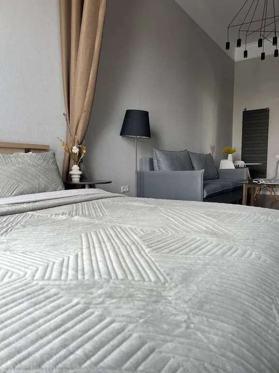 Стильная студия ТЦ Галерея