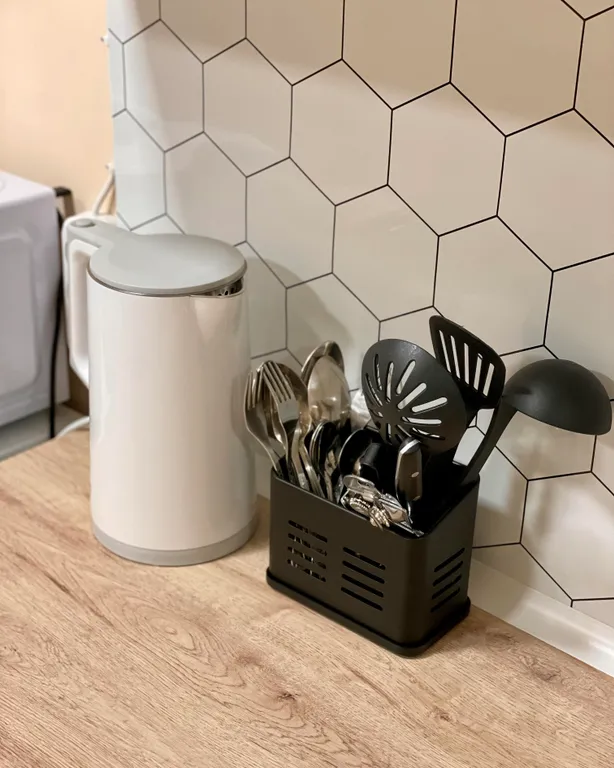 Дом у подножия горы