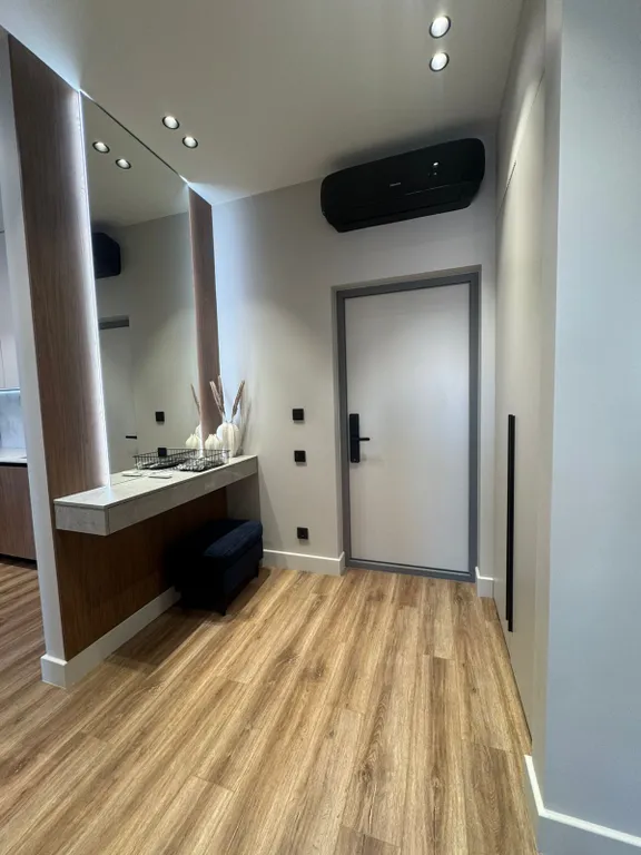 Респектабельный люкс с дизайнерским ремонтом и видом на Москва-сити