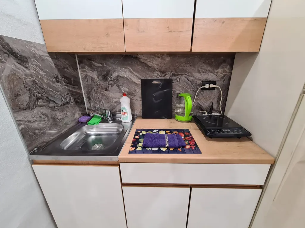 Студия возле вокзала