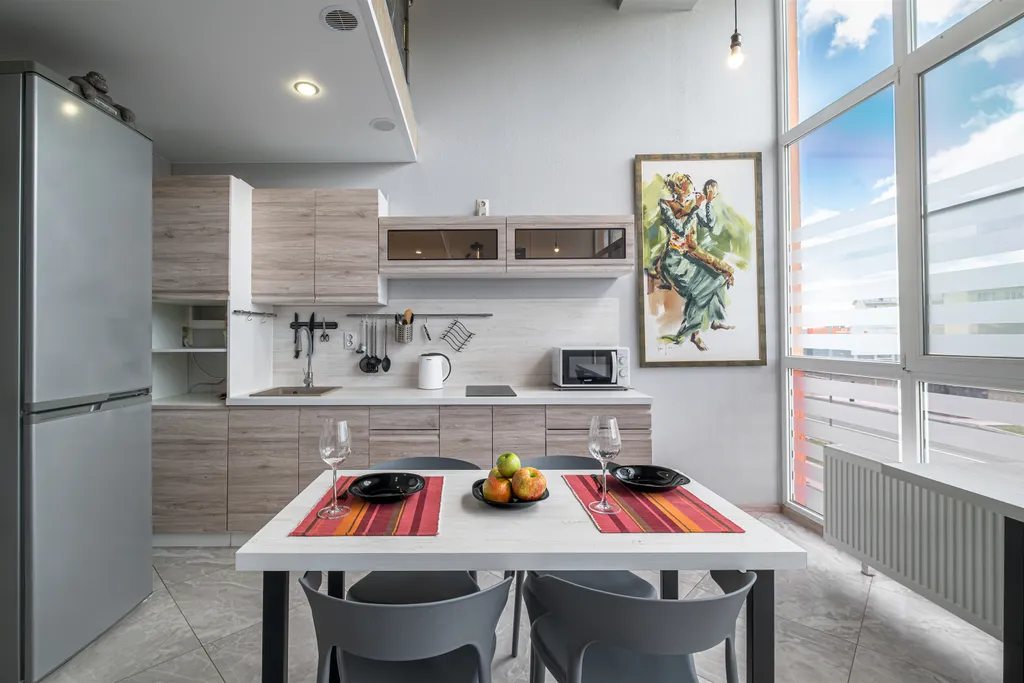 Просторная двухуровневая квартира с панорамой