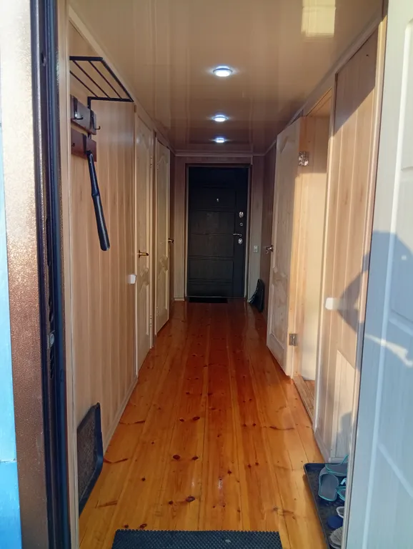 Тихая база Нью-амстердам на озере кожак