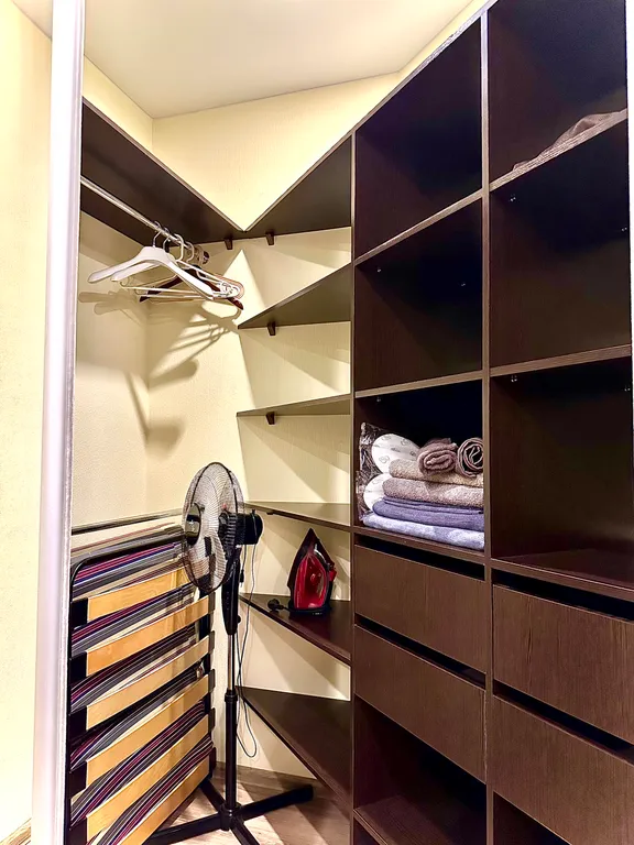 Просторные аппартаменты рядом с СШОР 9 и Академией МЧС