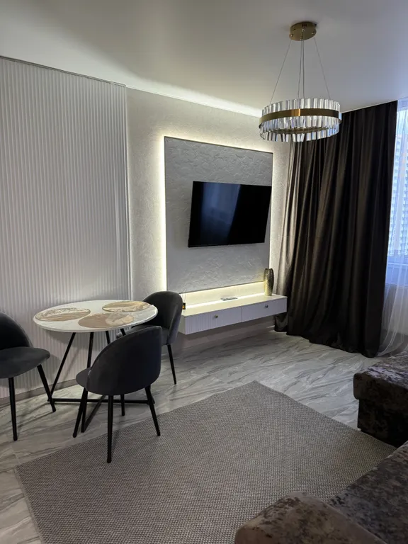 Дизайнерские апартаменты в центре