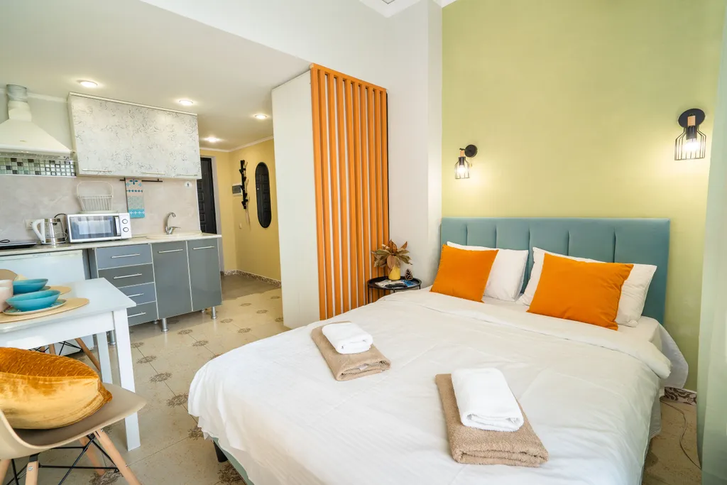 Квартира Квартира Яркая студия Летнее настроение — Сириус