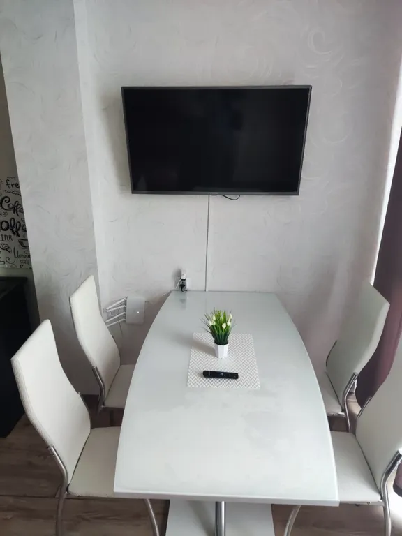 Тёплая Весна