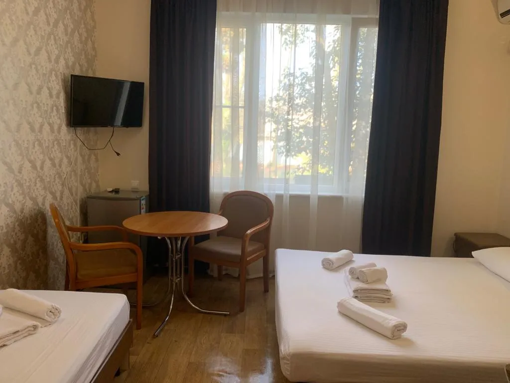 Квартира Комната — аренда посуточно в Лоо