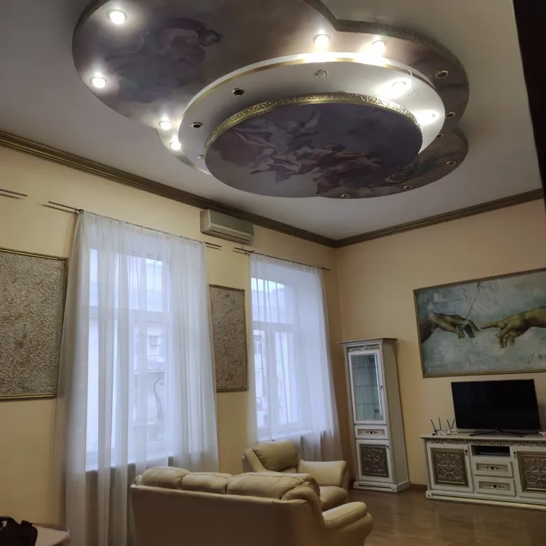 Квартира с водой в самом центре города — аренда посуточно в Донецк