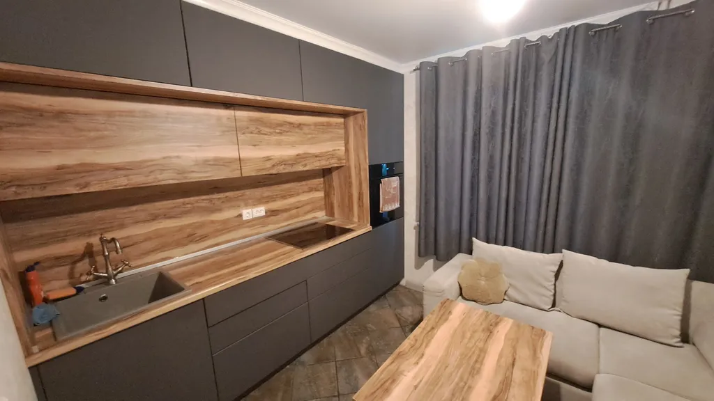 Уютная квартира с дизайнерским современным ремонтом — аренда посуточно в Тольятти